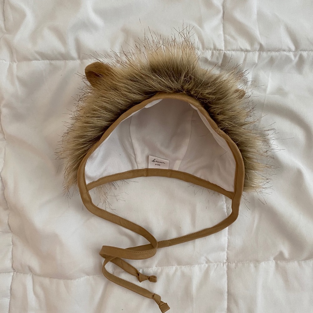 Briar Lion Bonnet
